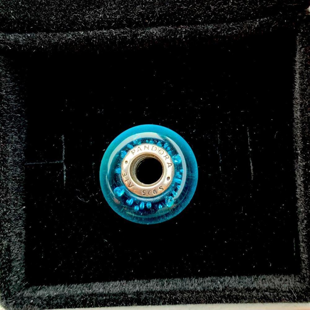 EUC Authentic Pandora Charm